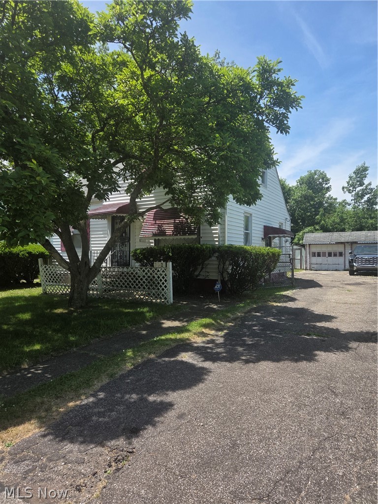3942 East 188 Street Cleveland OH 44122