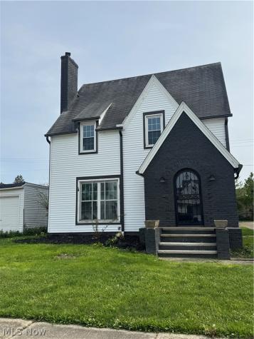 10900 Vernon Avenue Garfield Heights OH 44125