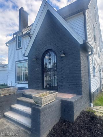 10900 Vernon Avenue Garfield Heights OH 44125