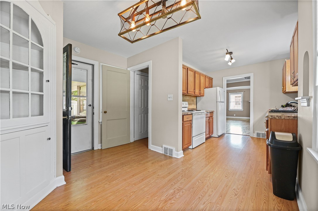 1042 Kingsway Street Alliance OH 44601