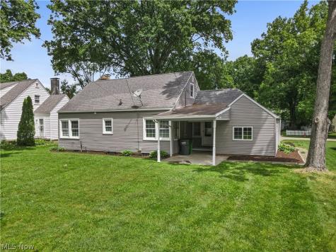 1042 Kingsway Street Alliance OH 44601
