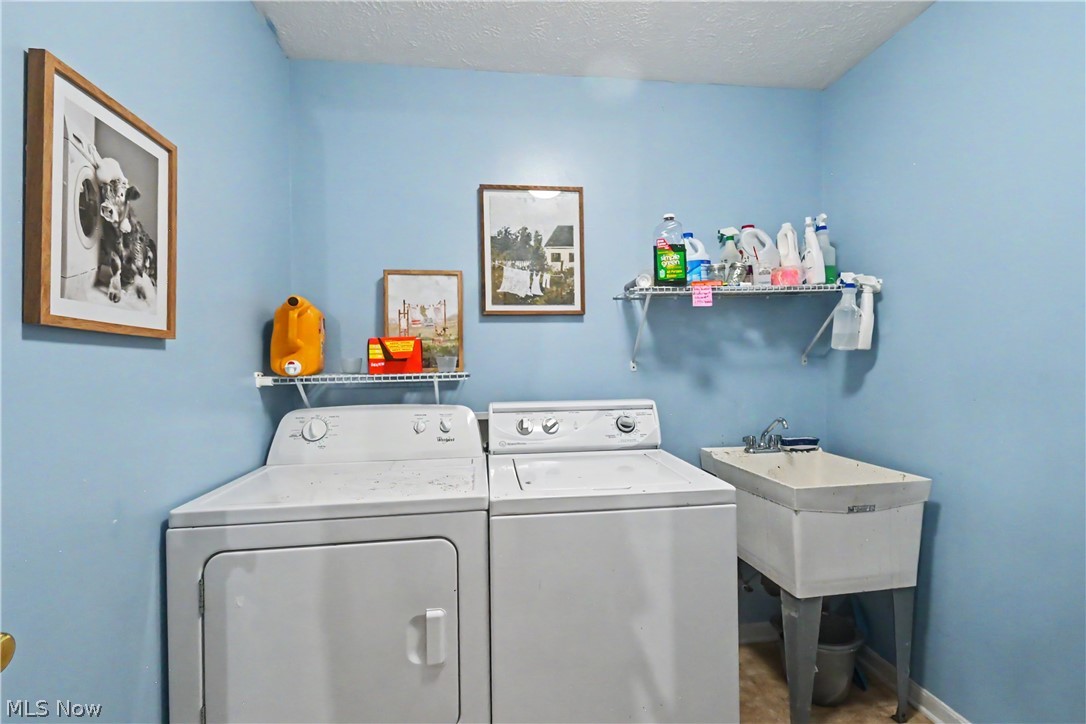 1009 County Road 40 Nova OH 44859