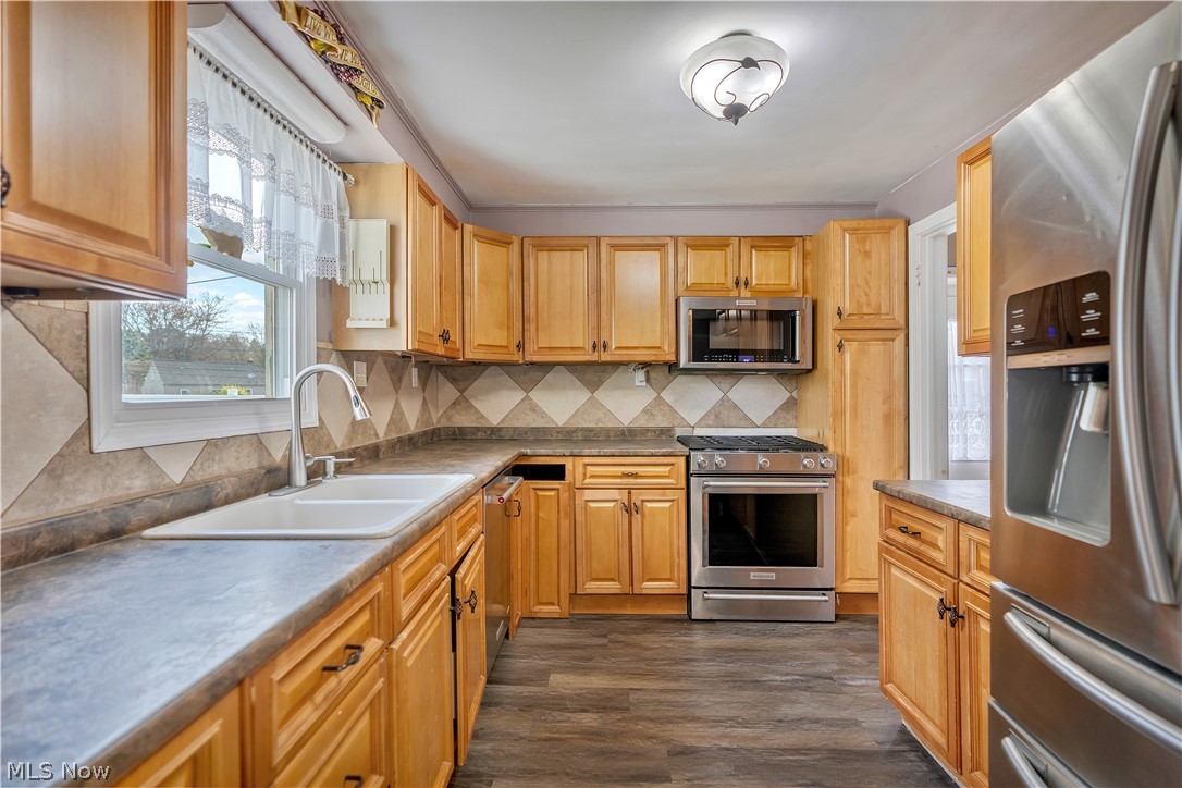 263 Everhard Road SW North Canton OH 44709