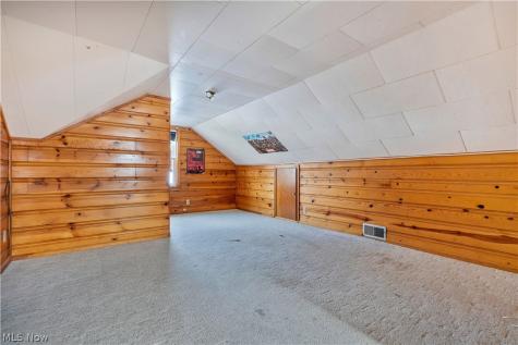 263 Everhard Road SW North Canton OH 44709