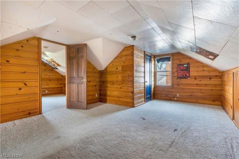 263 Everhard Road SW North Canton OH 44709