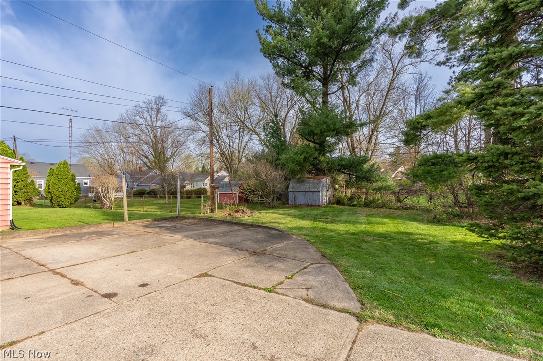 263 Everhard Road SW North Canton OH 44709