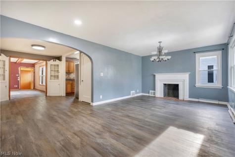 263 Everhard Road SW North Canton OH 44709