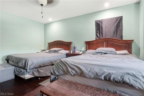 14455 E Carroll Boulevard University Heights OH 44118