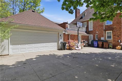 14455 E Carroll Boulevard University Heights OH 44118