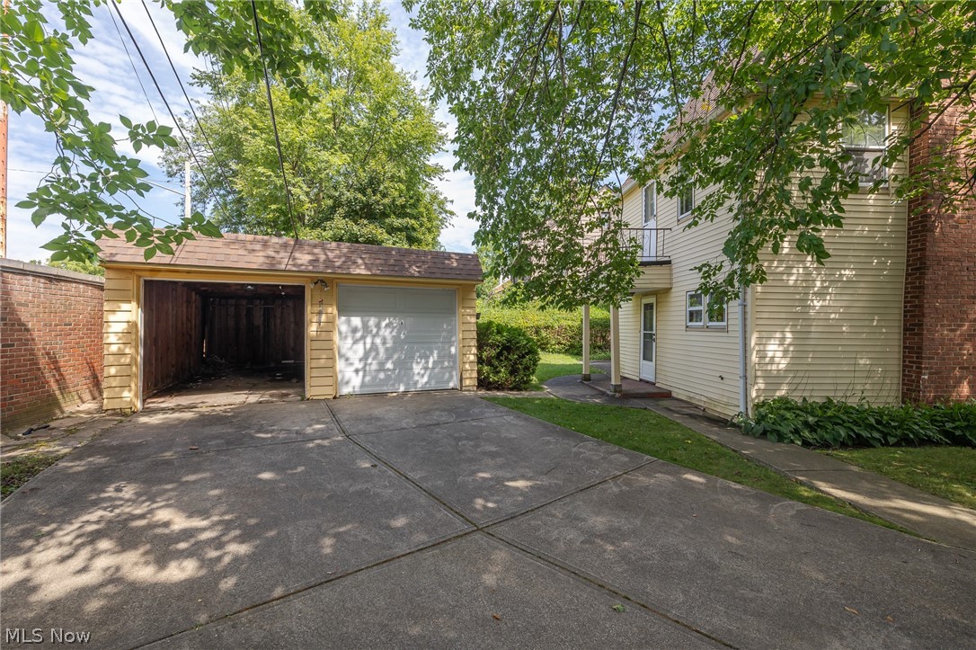 3396 Chalfant Road Shaker Heights OH 44120