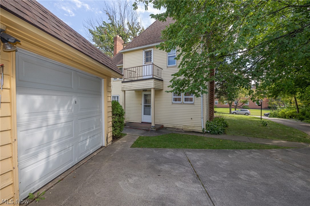 3396 Chalfant Road Shaker Heights OH 44120