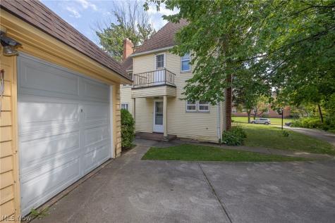 3396 Chalfant Road Shaker Heights OH 44120