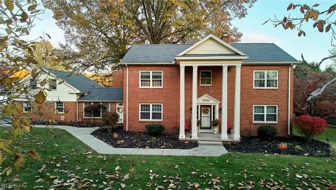 100 Maple Shade Drive Marietta OH 45750
