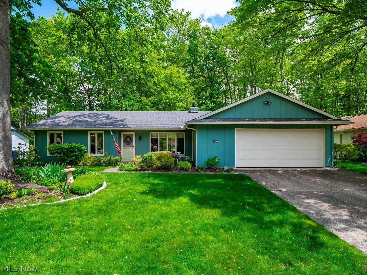 North Ridgeville OH, 5875 Hawthorne Hollow Drive