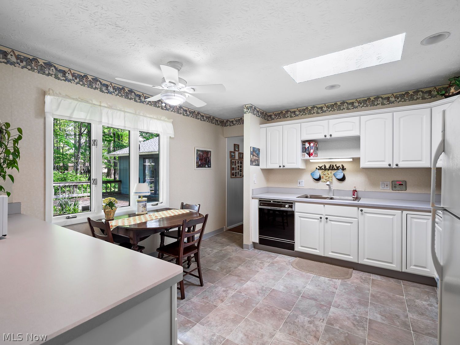5875 Hawthorne Hollow Drive North Ridgeville OH 44039