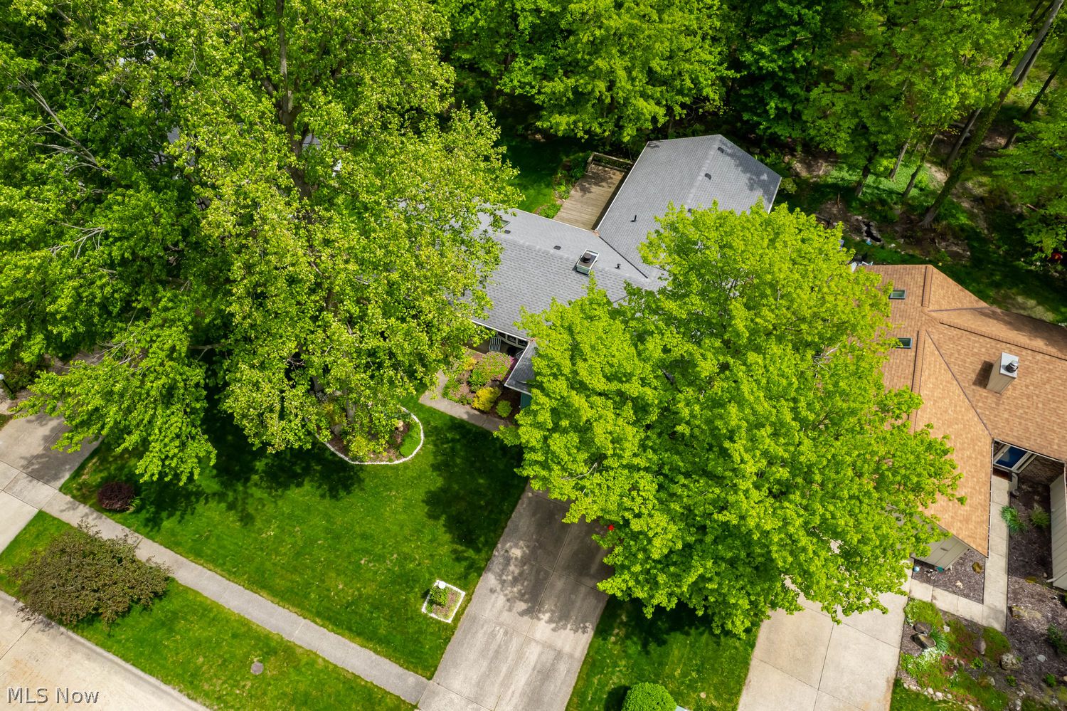 5875 Hawthorne Hollow Drive North Ridgeville OH 44039