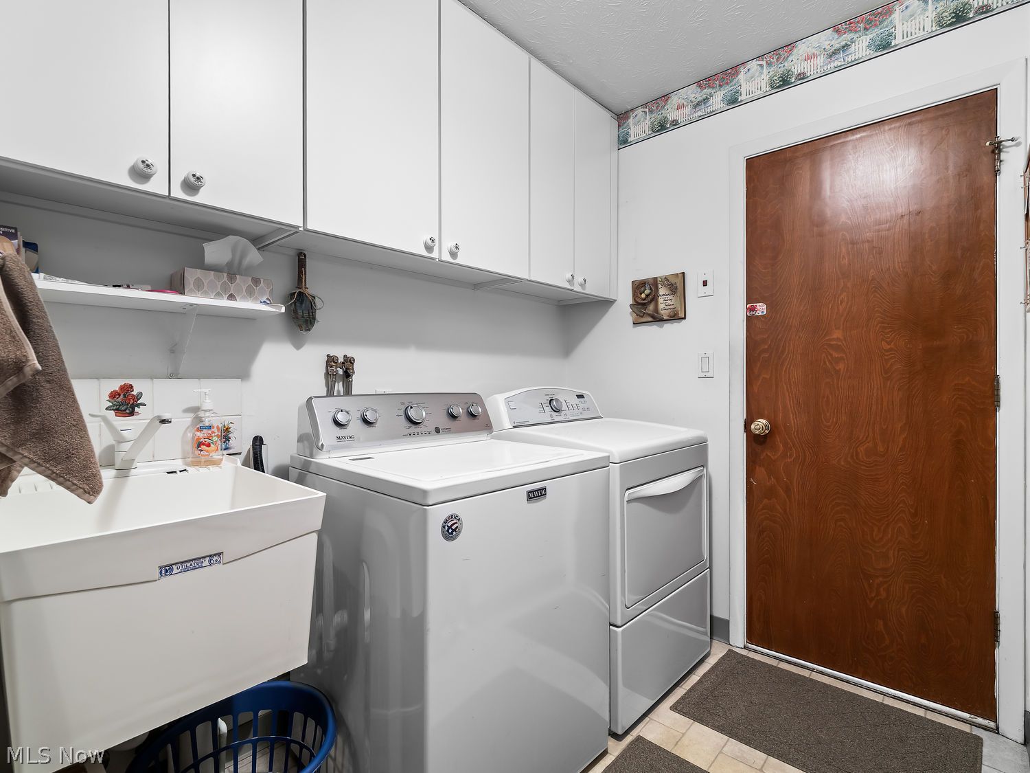 5875 Hawthorne Hollow Drive North Ridgeville OH 44039