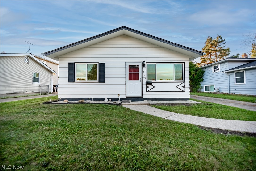 6498 Edgehurst Drive Brook Park OH 44142