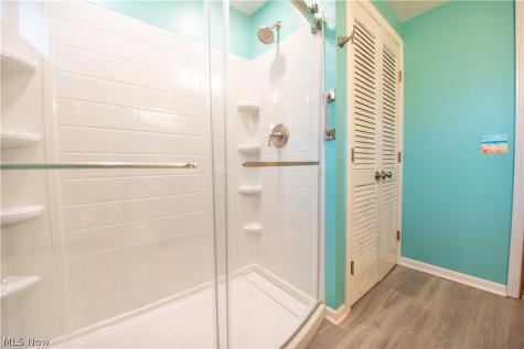 6498 Edgehurst Drive Brook Park OH 44142