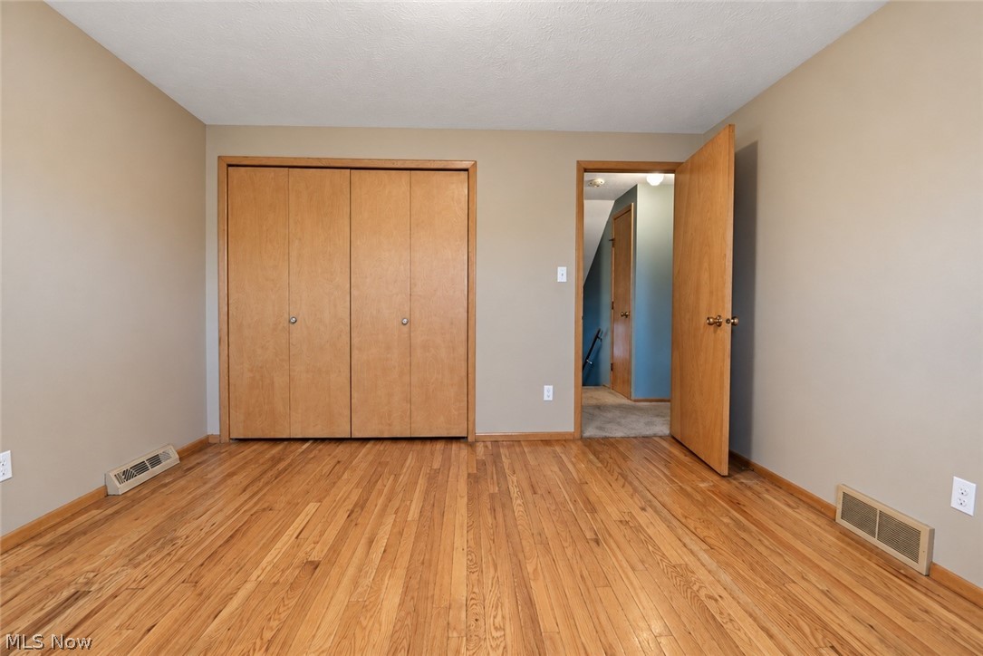 6498 Edgehurst Drive Brook Park OH 44142
