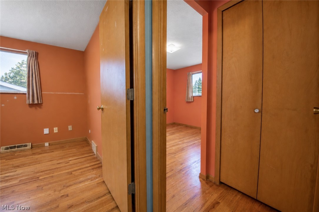 6498 Edgehurst Drive Brook Park OH 44142
