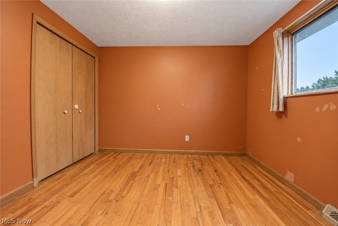 6498 Edgehurst Drive Brook Park OH 44142