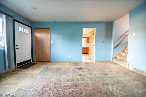 6498 Edgehurst Drive Brook Park OH 44142
