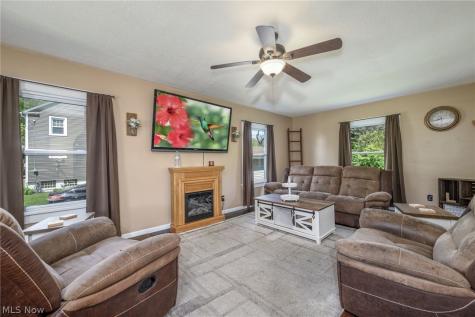 216 Lewis Place NE Massillon OH 44646