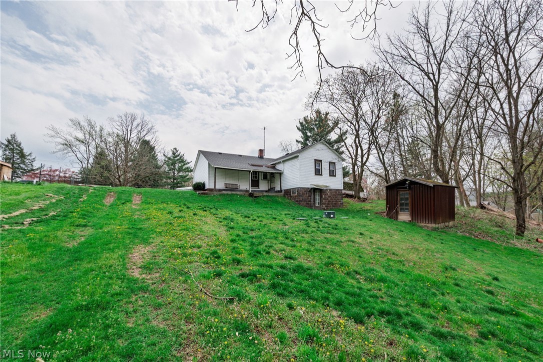 1069 W Nimisila Road New Franklin OH 44216