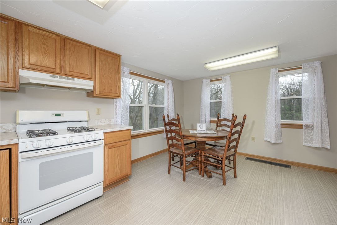 1069 W Nimisila Road New Franklin OH 44216