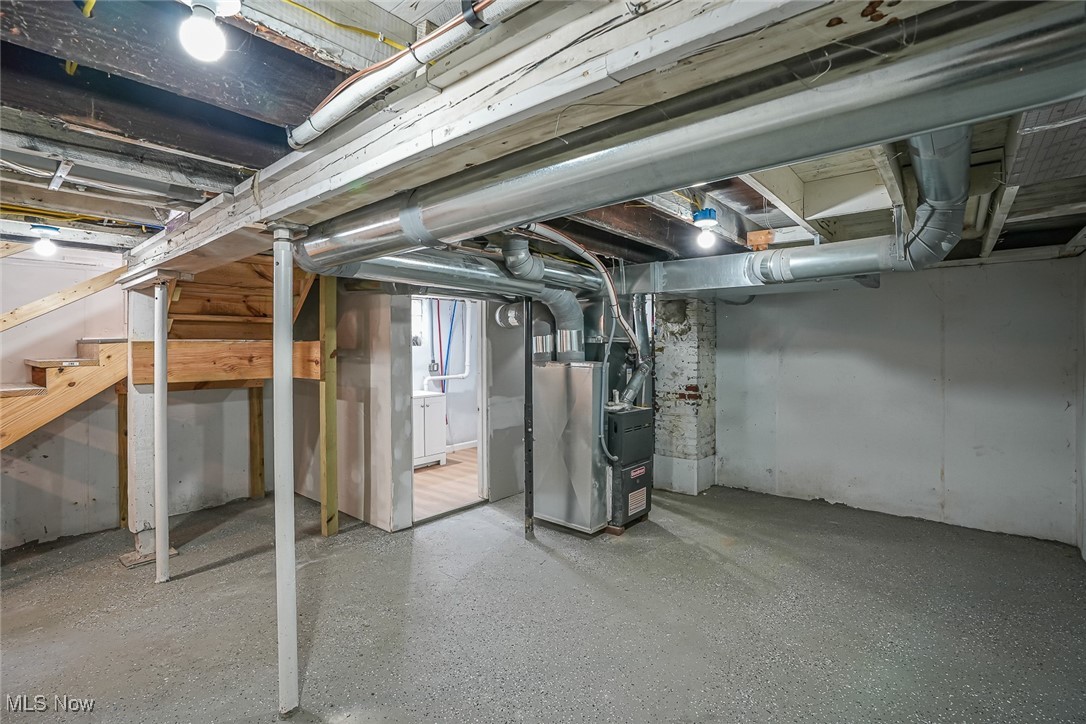 2323 SW 11th Street SW Akron OH 44314