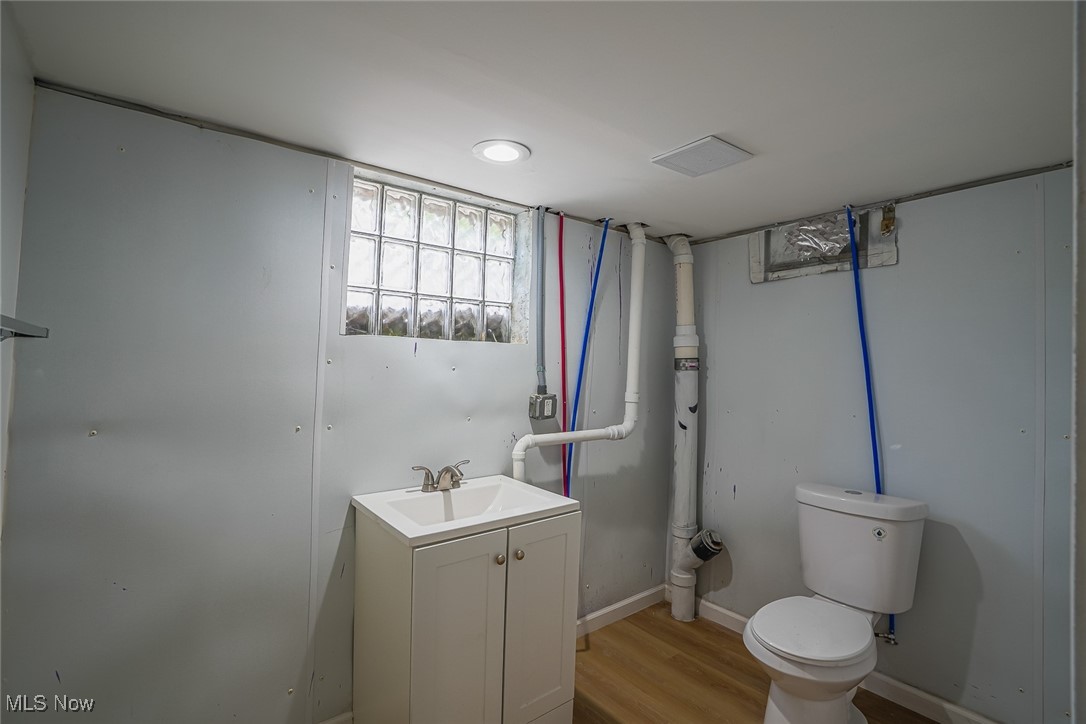 2323 SW 11th Street SW Akron OH 44314