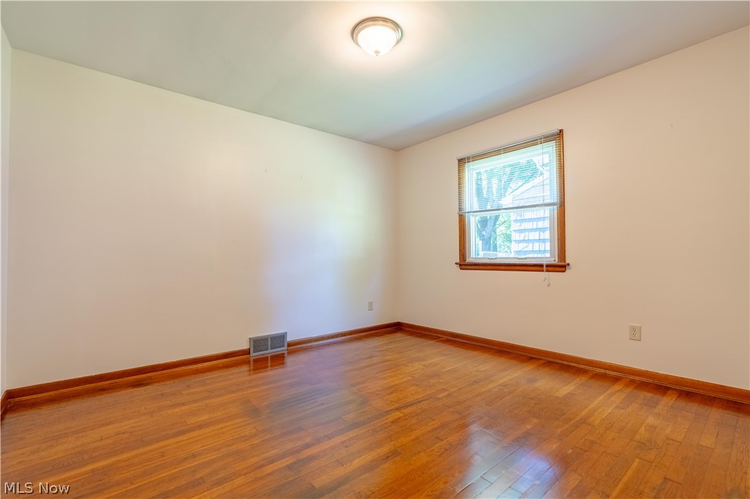 13526 Glenvale Avenue NW Uniontown OH 44685