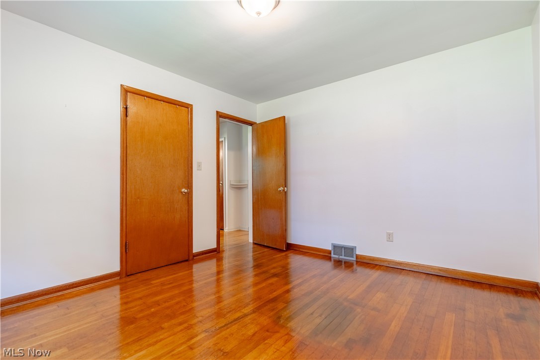 13526 Glenvale Avenue NW Uniontown OH 44685