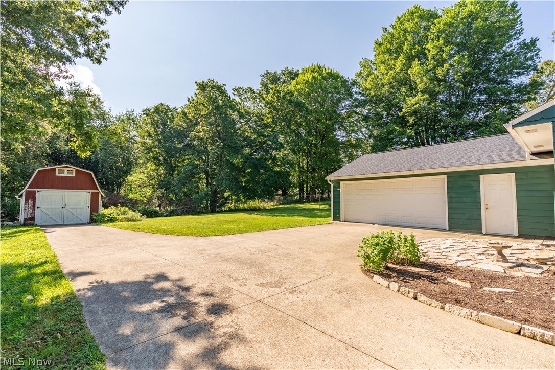 13526 Glenvale Avenue NW Uniontown OH 44685