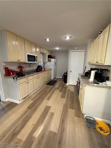 2824 9th Street NW Canton OH 44708