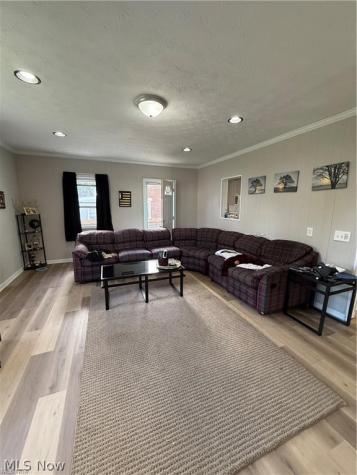 2824 9th Street NW Canton OH 44708