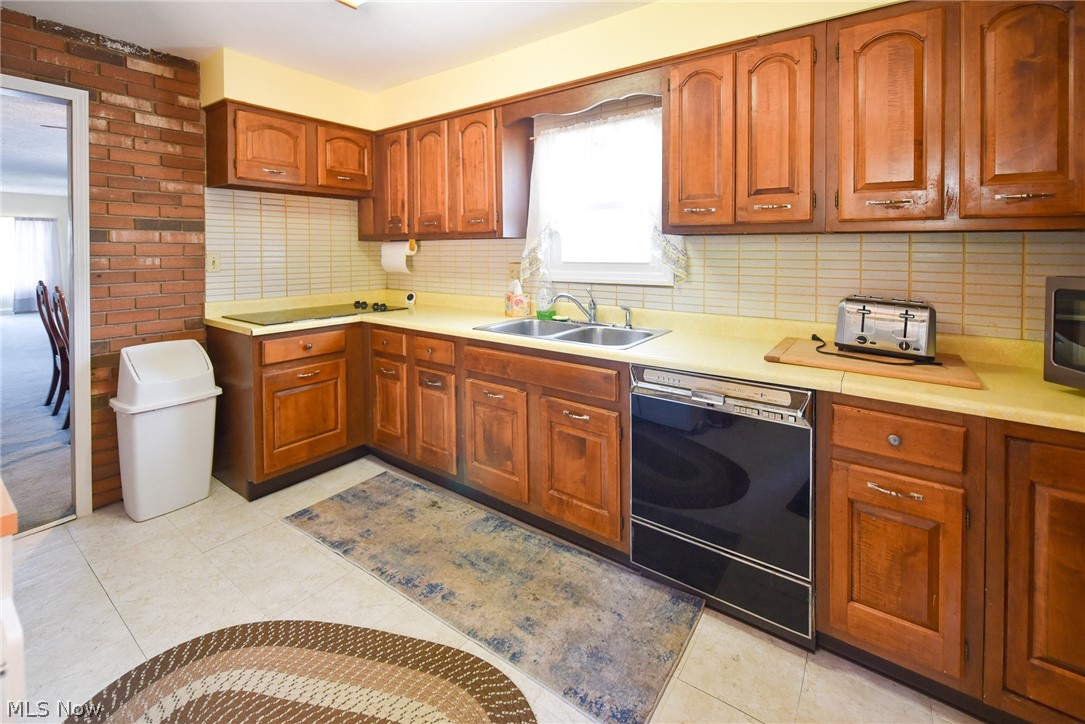 2696 Christensen Avenue Akron OH 44314