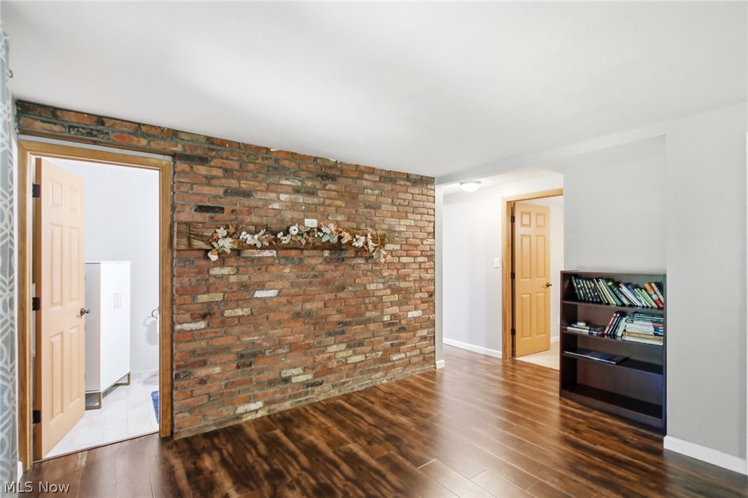 8870 N Spring Valley Park Drive Chagrin Falls OH 44023