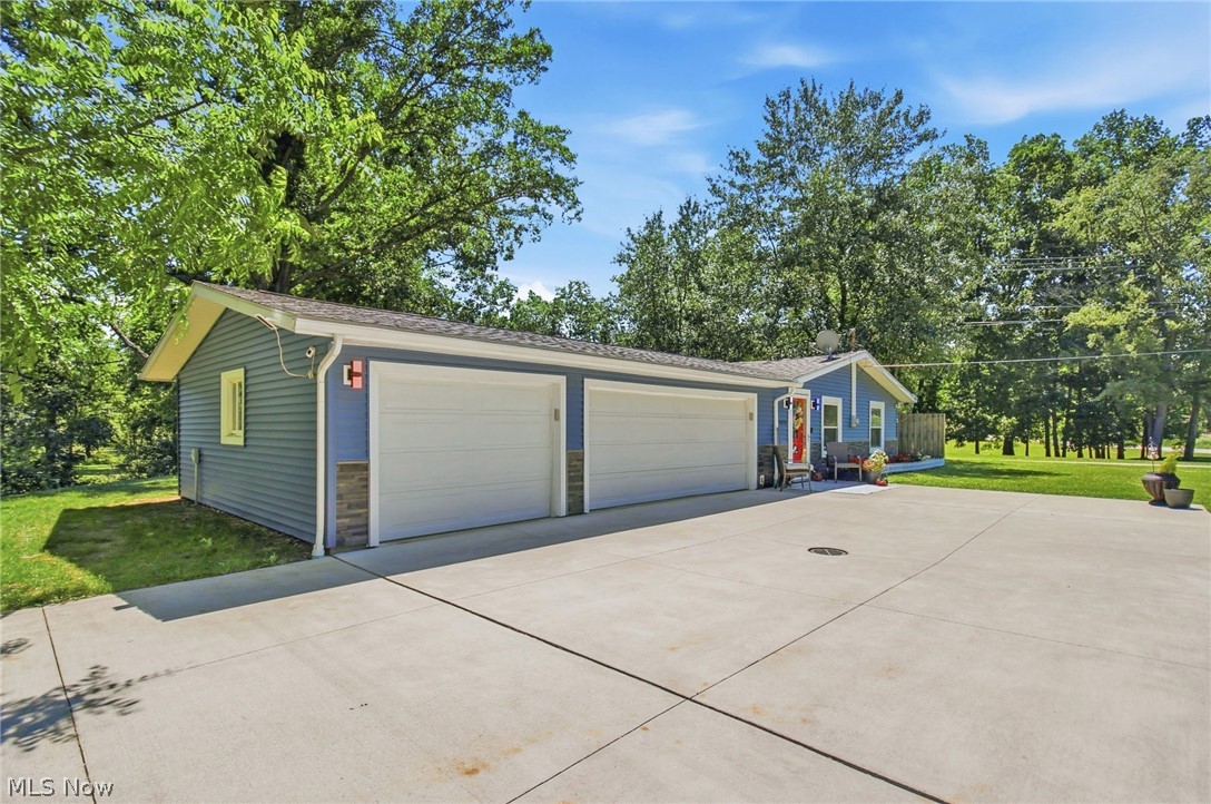 8870 N Spring Valley Park Drive Chagrin Falls OH 44023