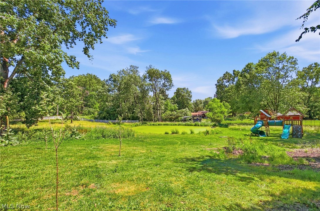 8870 N Spring Valley Park Drive Chagrin Falls OH 44023