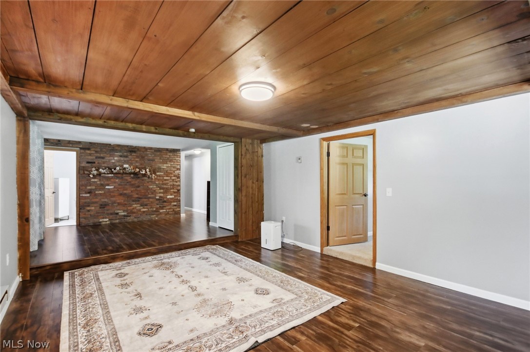 8870 N Spring Valley Park Drive Chagrin Falls OH 44023