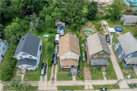 1216 Girard Street Akron OH 44301