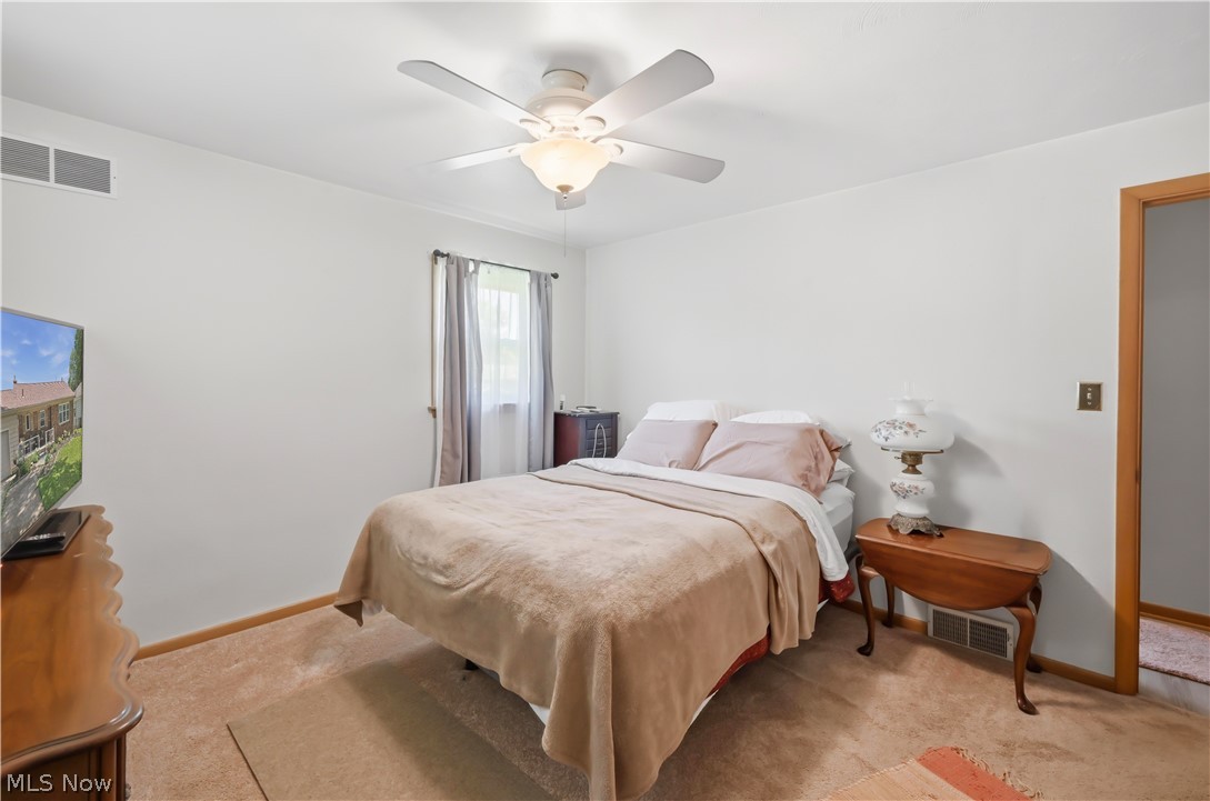 3815 Loma Vista Drive Youngstown OH 44511