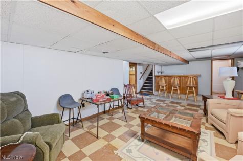 3815 Loma Vista Drive Youngstown OH 44511