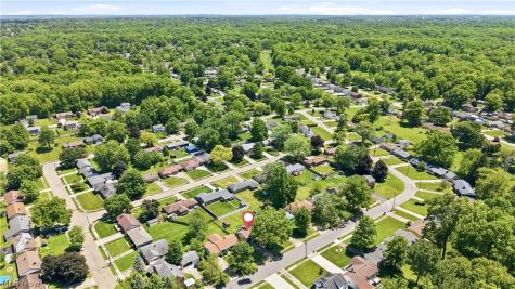 3815 Loma Vista Drive Youngstown OH 44511