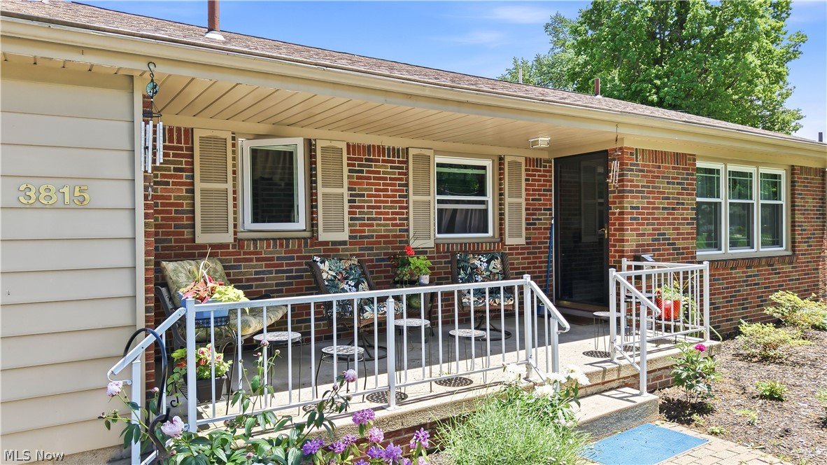 3815 Loma Vista Drive Youngstown OH 44511