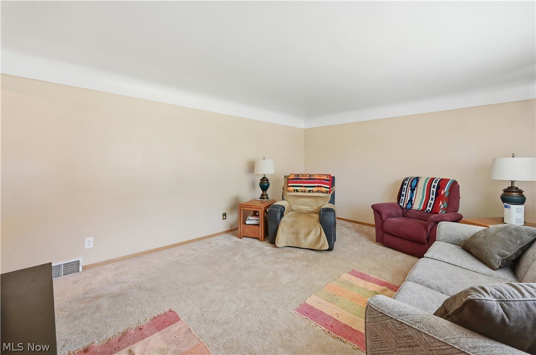 3815 Loma Vista Drive Youngstown OH 44511