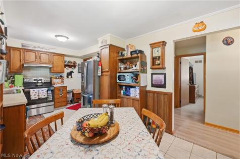 3815 Loma Vista Drive Youngstown OH 44511