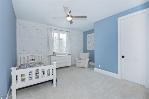 300 Woodridge Lane Moreland Hills OH 44022